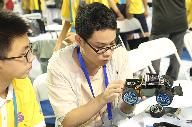 司机另收空调费是否正当？网约车空调费纷争如何解