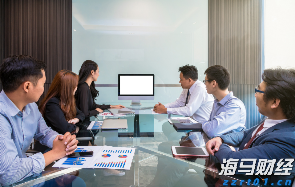 甲状腺外科成功实施高难度局部晚期甲状腺癌扩大根治手术