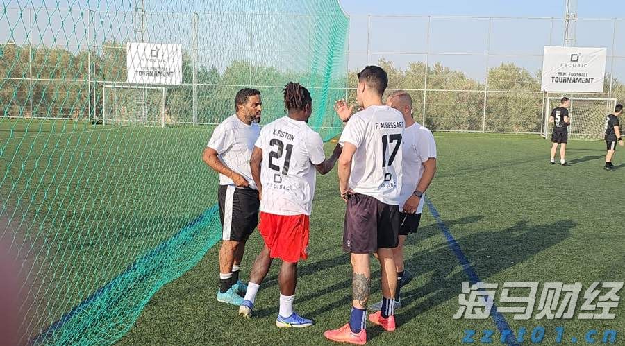 践行分类新时尚  共创绿色校园风