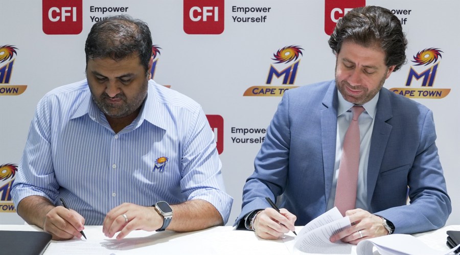 上海：用画笔定格 抗疫最美“市监蓝”